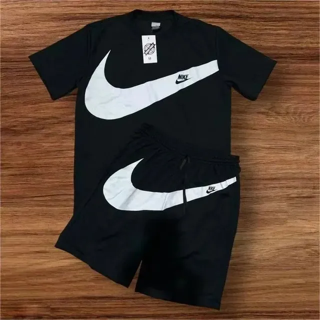 Nike Swoosh Set
