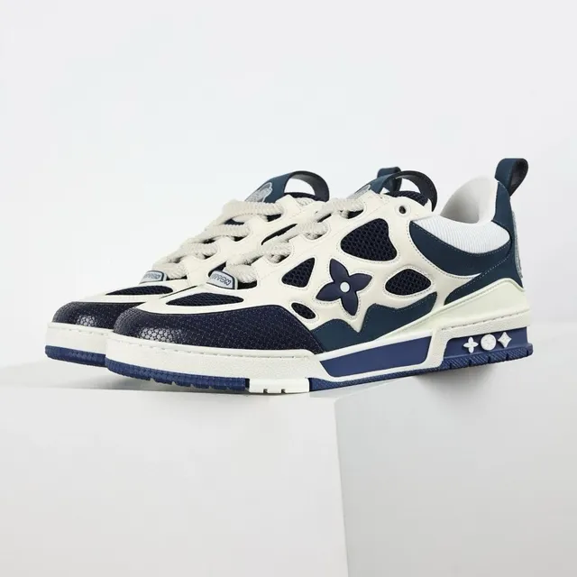 Louis Vuitton LV Trainer Monogram Flower