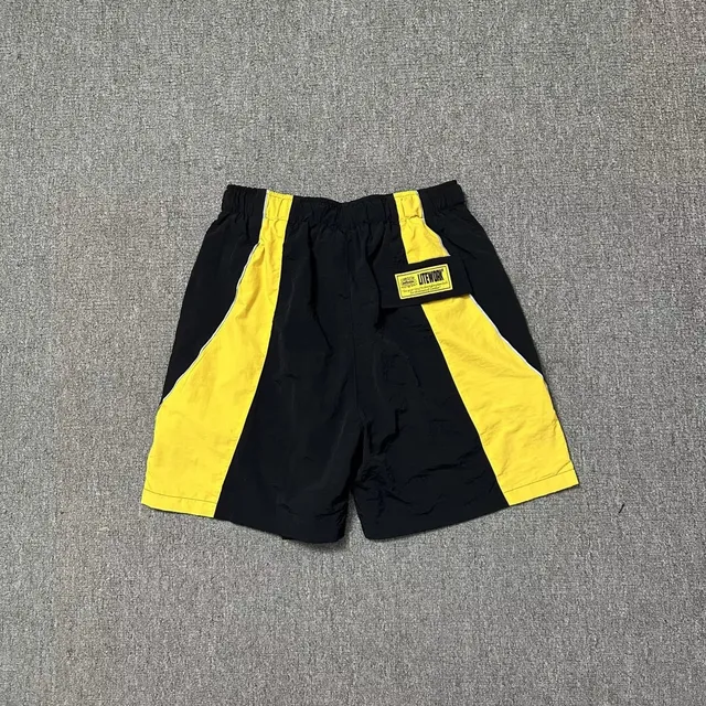15黑黄