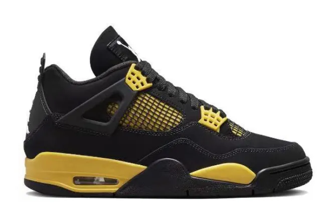 Air Jordan 4 Thunder