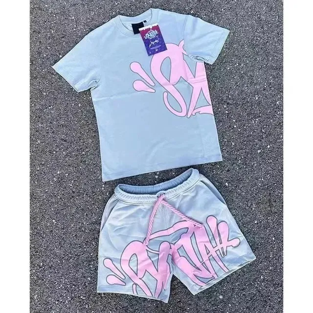 Syna World Graphic Set Graffiti Print