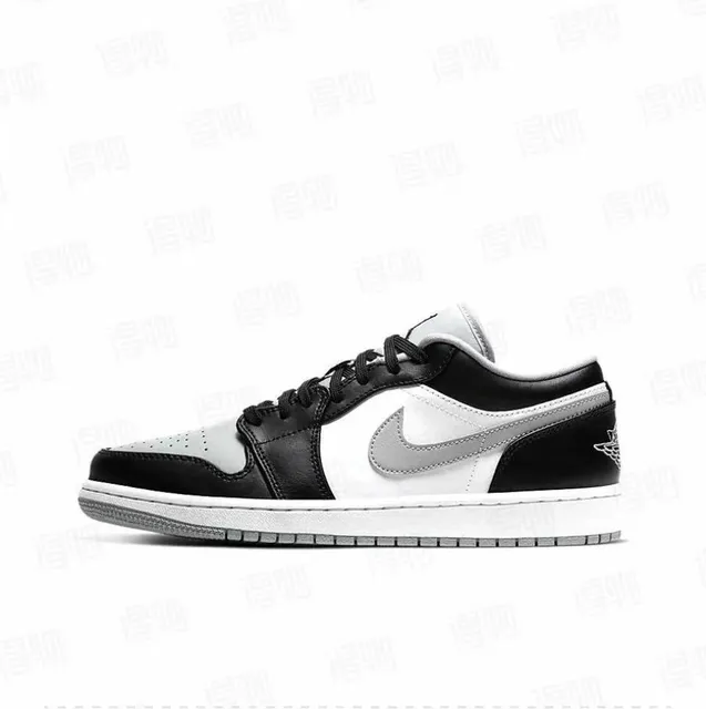 Air Jordan 1 Low Chicago
