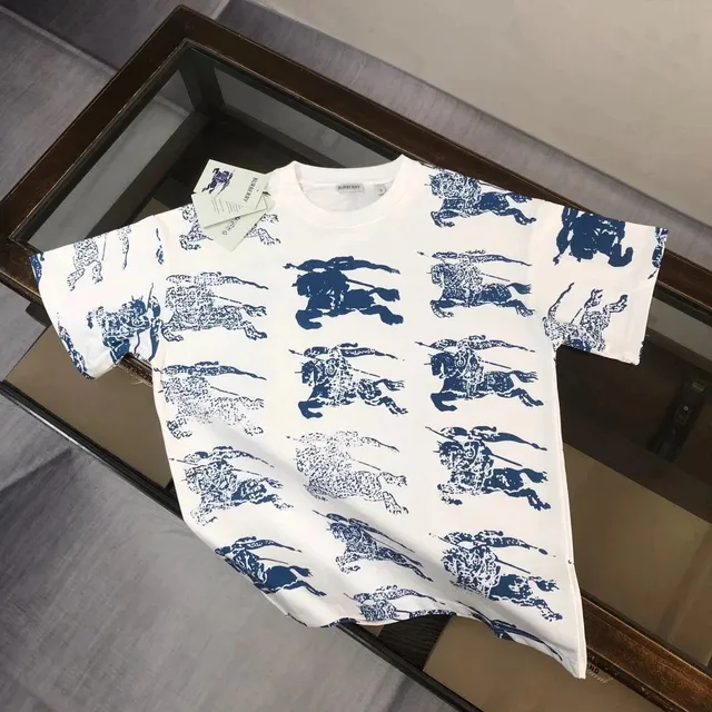 Burberry Equestrian Knight Print T-Shirt
