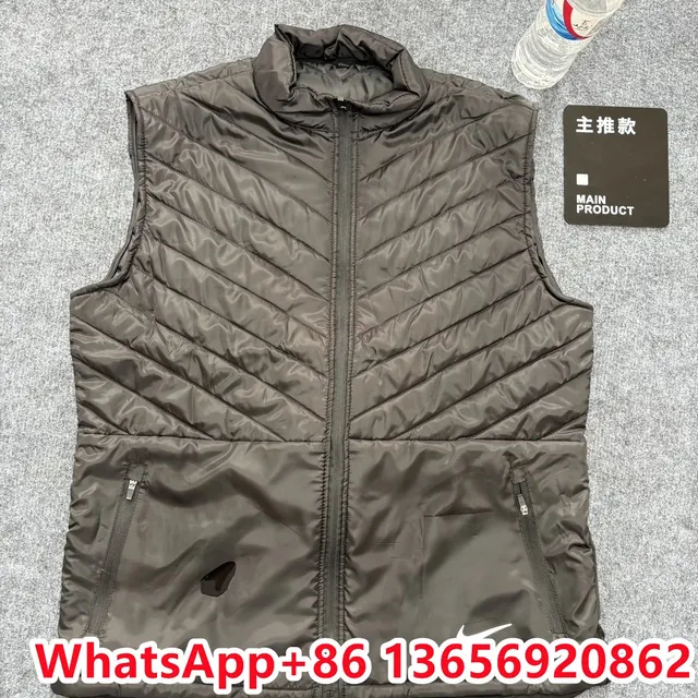 Nike Puffer Vest Quilted Chevron