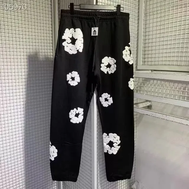 黑色裤子