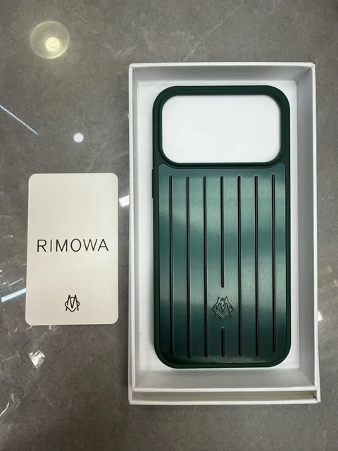Rimowa Phone Case Ribbed Design