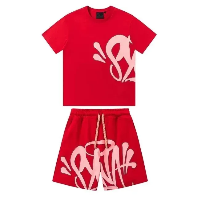 Syna World Graffiti Set Pink Logo Print