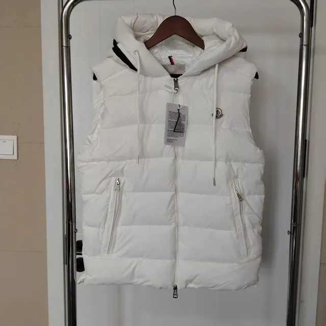 Moncler Puffer Vest Hooded