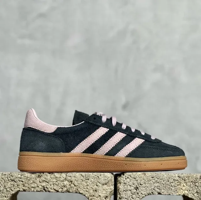 黑粉 IE5897