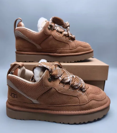 UGG Sneaker