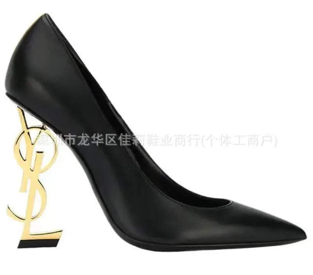 黑色金跟哑光单鞋10cm