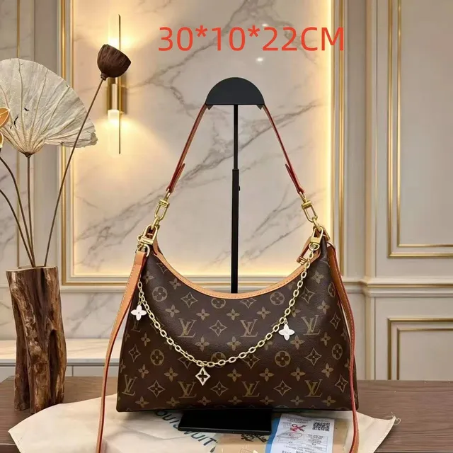 Louis Vuitton On The Go