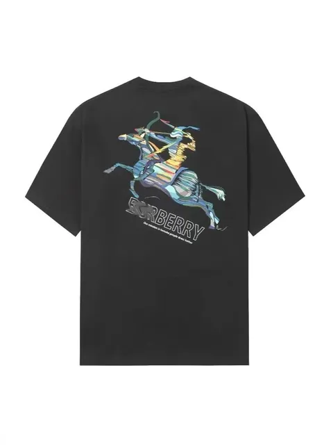 Burberry Graphic T-Shirt Equestrian Print