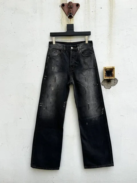 Street Vault