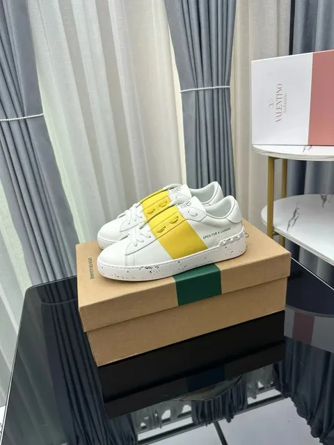 Valentino Open for a Change Sneaker White Yellow
