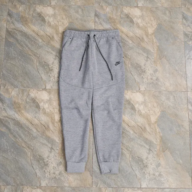 Nike Tech Fleece Joggers Heather Grey