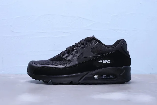 Nike Air Max 90 Triple Black