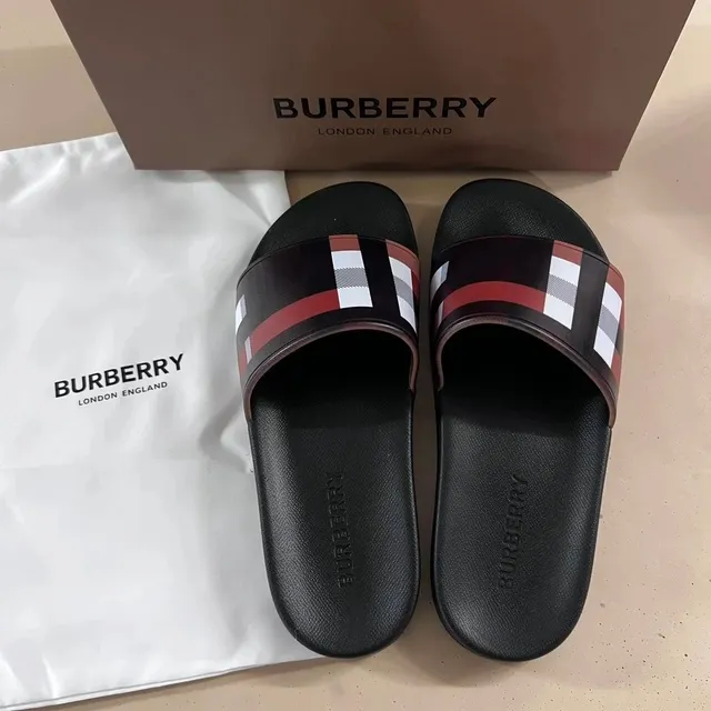 Burberry Check Slide House Check