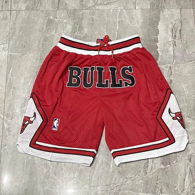 口袋 B开红色