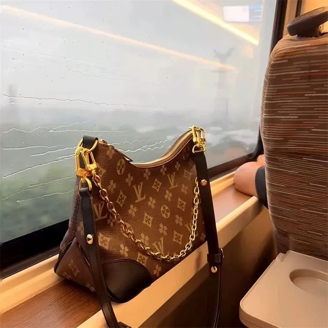 Louis Vuitton Alma BB Monogram Canvas