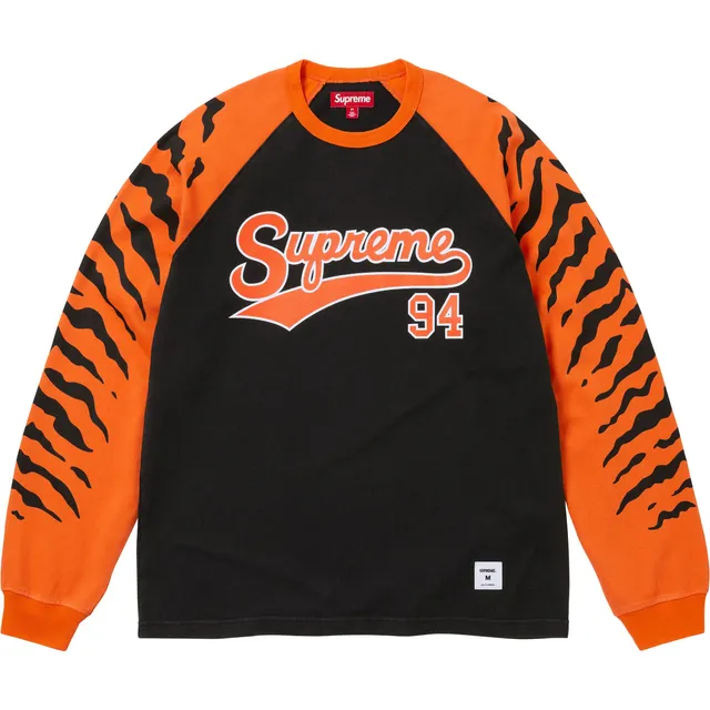 E621 # Black and Orange