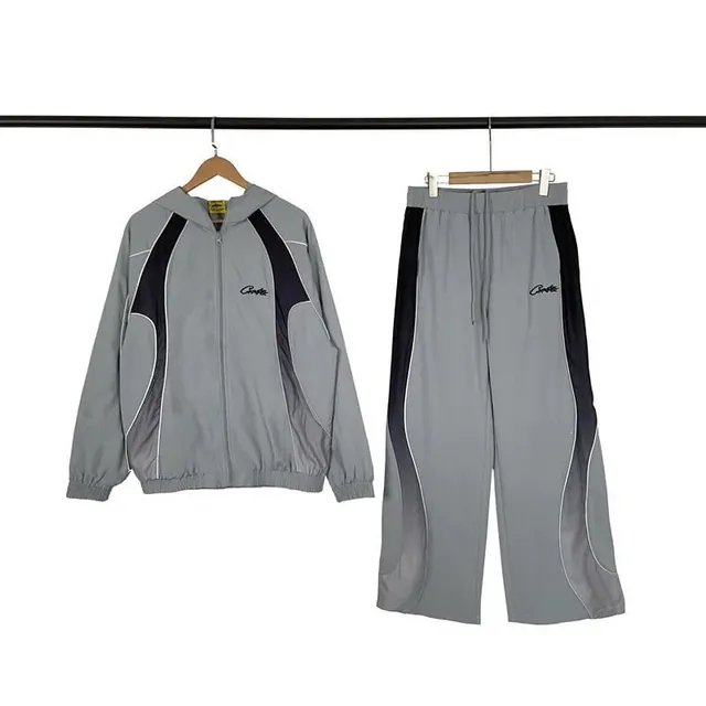 Gallery Dept. Track Set Grey with Black Panels