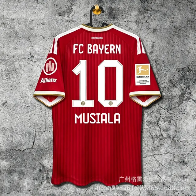 26-27 Munich home No. 10 star plus Bundesliga