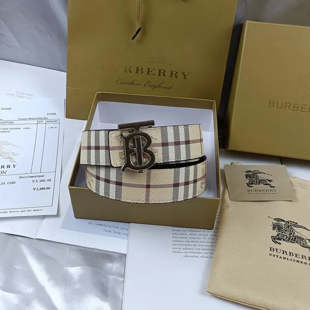 Burberry House Check Belt Classic Vintage Check