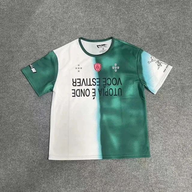 绿色