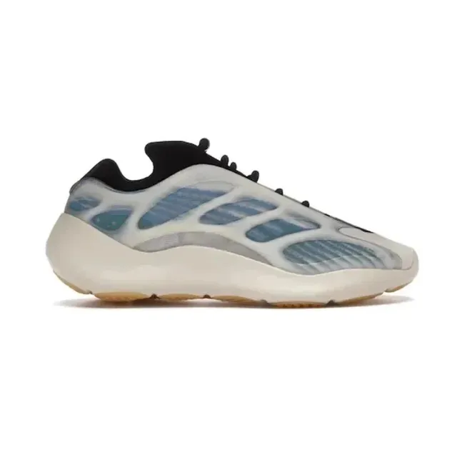 Yeezy 700 Wave Runner