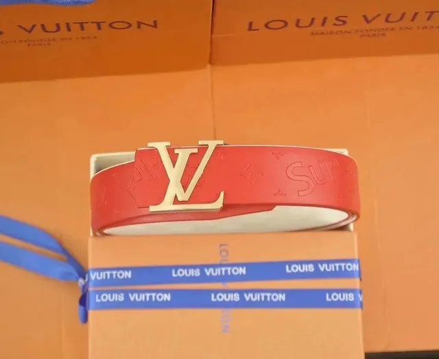 Louis Vuitton LV Belt Supreme Collaboration