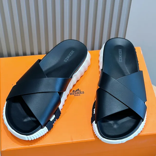 Hermès Oran Sandal Cross-Strap