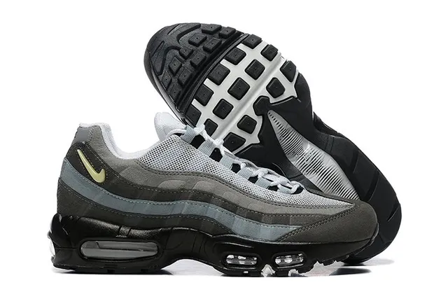 Nike Air Max 95 Greyscale