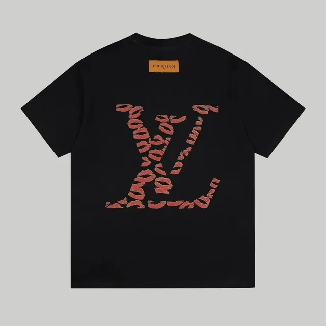 Louis Vuitton T-Shirt Tiger Print Monogram