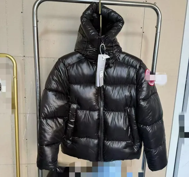 Canada Goose Puffer Jacket Glossy Black