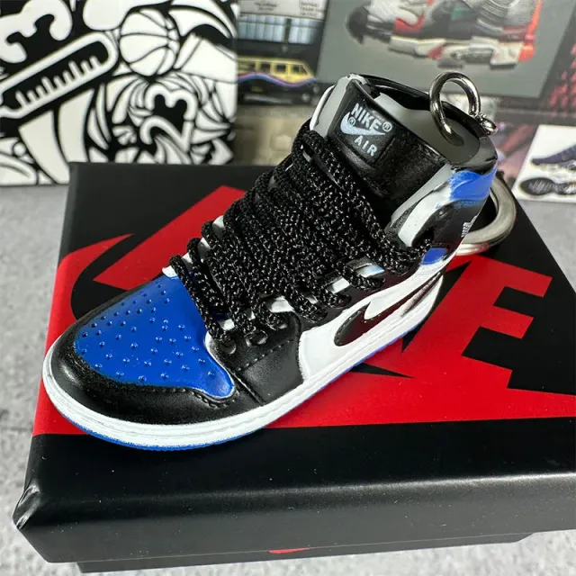 124. sky blue black + box