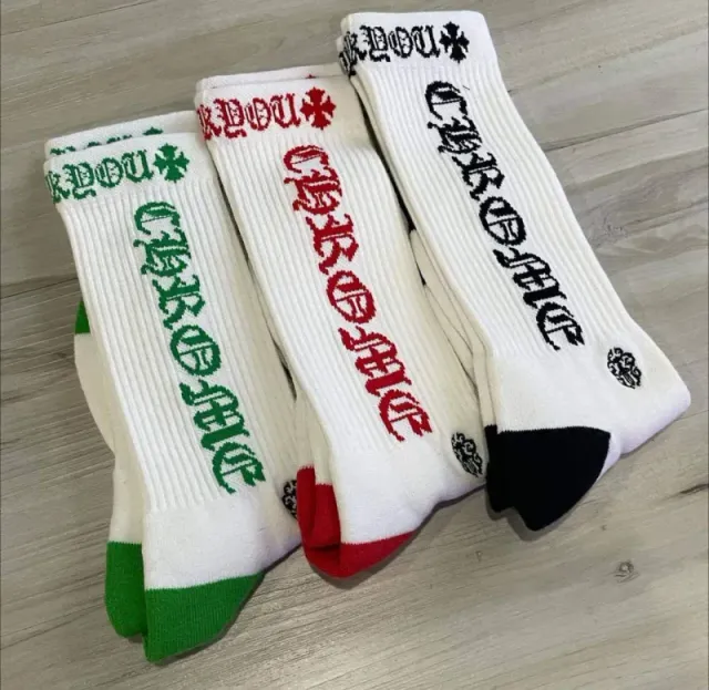 竖字母 白黑白红白绿 3 pairs