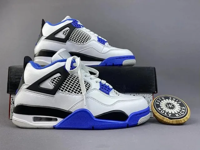 Air Jordan 4 Motorsport