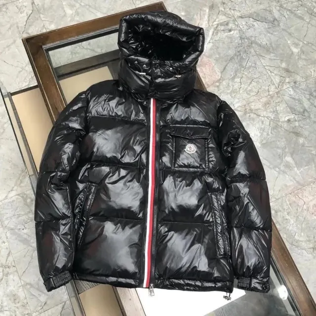 Moncler Maya Puffer Jacket Glossy Black