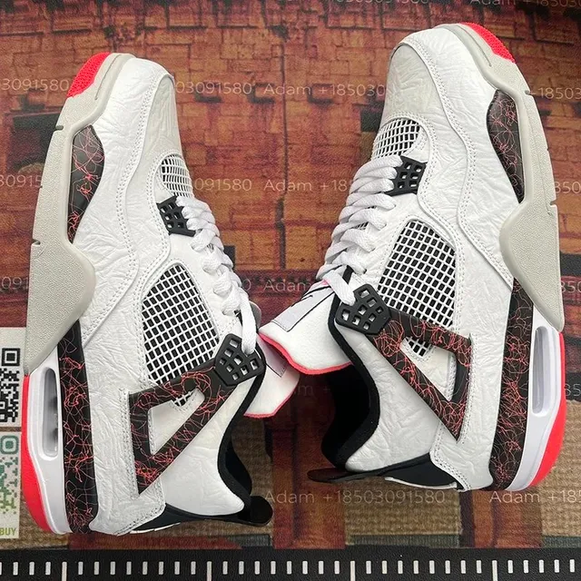 Air Jordan 4