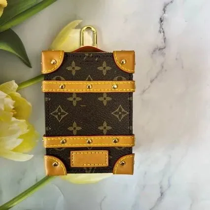 Louis Vuitton On The Go Monogram Canvas