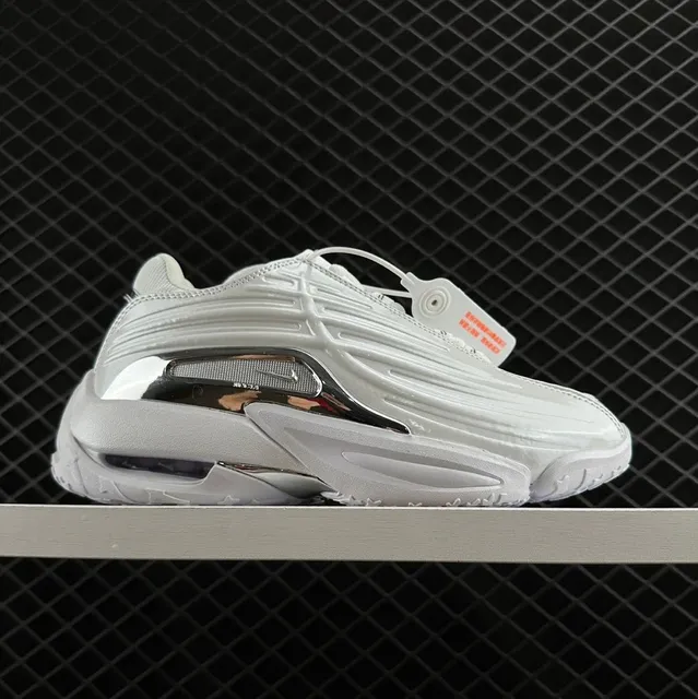 Nike Air Max TN Triple White