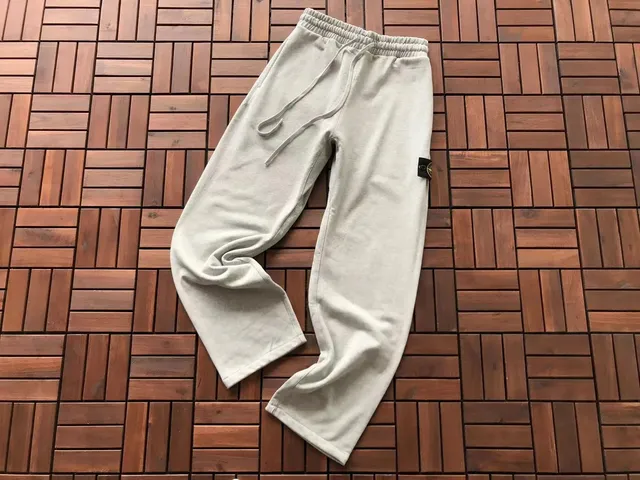 Stone Island Sweatpants Classic Logo Patch