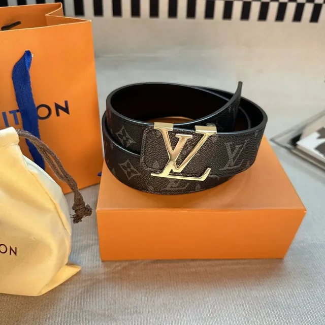 Louis Vuitton LV Belt Monogram Canvas