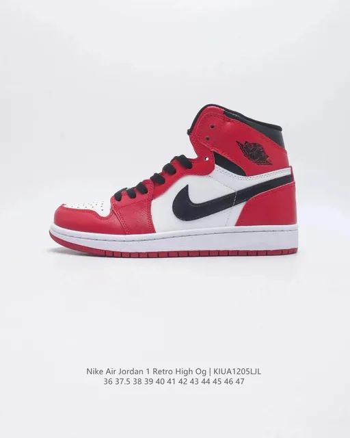 Air Jordan 1 Retro High OG Chicago
