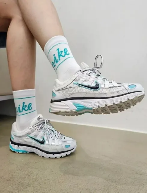 Nike Air Max Plus Teal Accent