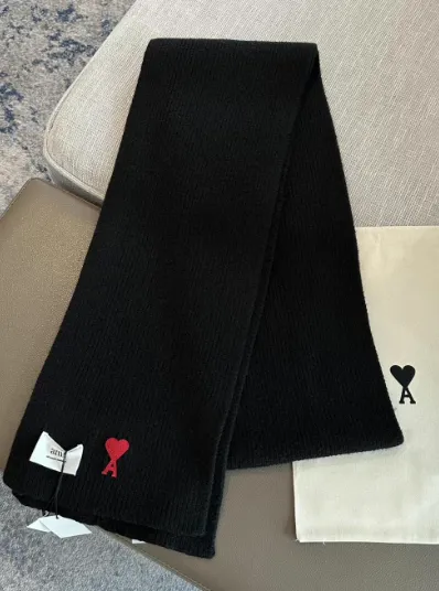 Amiri Knit Scarf Heart Logo