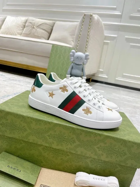 Gucci Ace Low Bee Embroidery