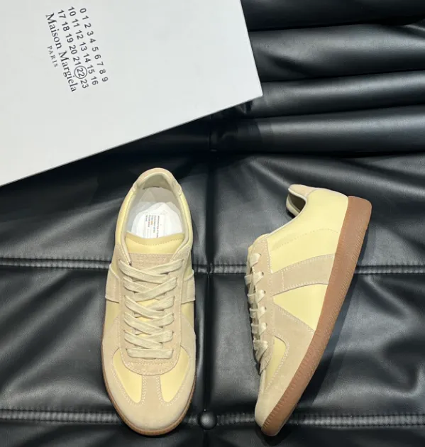 Maison Margiela Tabi Sneaker Two-Tone Suede
