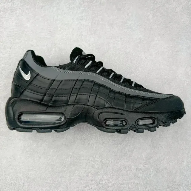 Nike Air Max 95 Triple Black